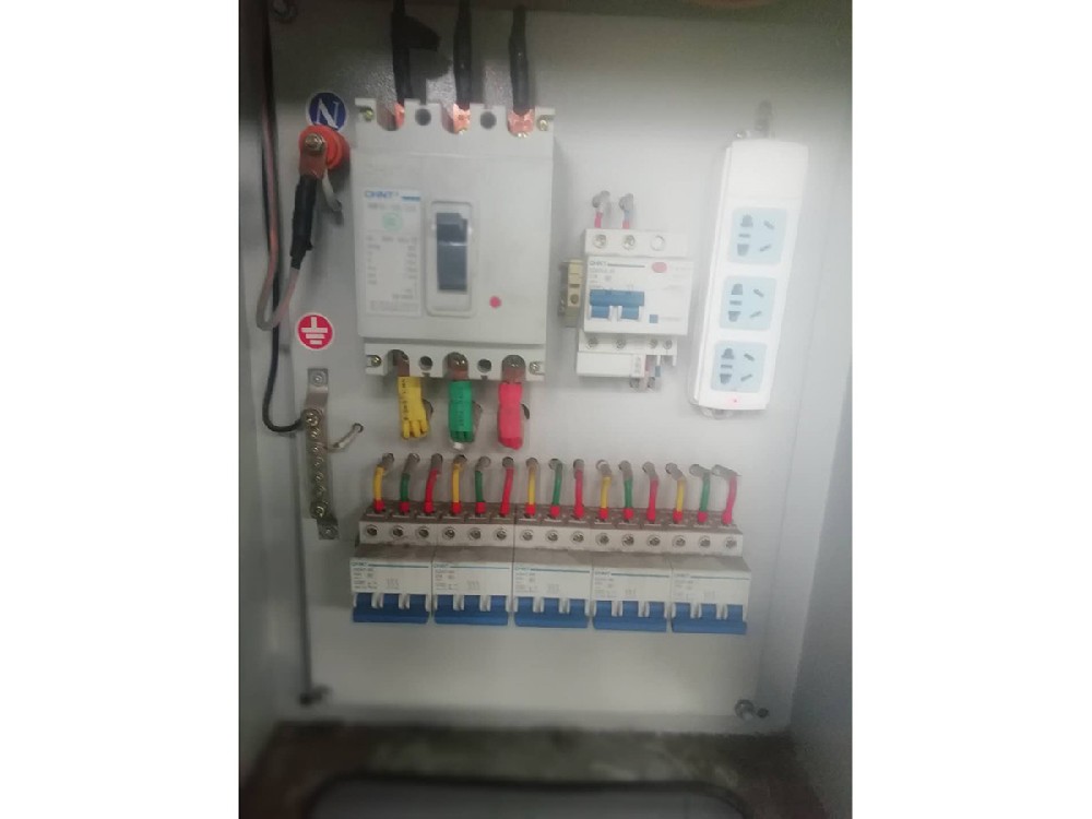 普通型廠用多用途電源插座箱1（對應(yīng)非標(biāo)配電箱CQC證書）